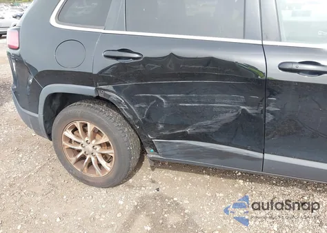 2019 Jeep Cherokee Latitude Plus 4X4 from USA, damaged, VIN 1C4PJMLB8KD478341
